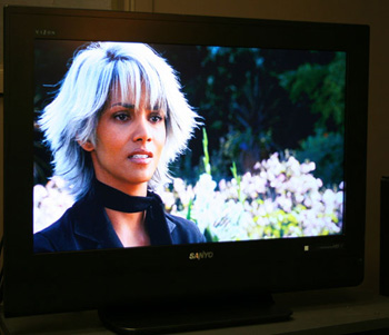 Sanyo DP26647 Review